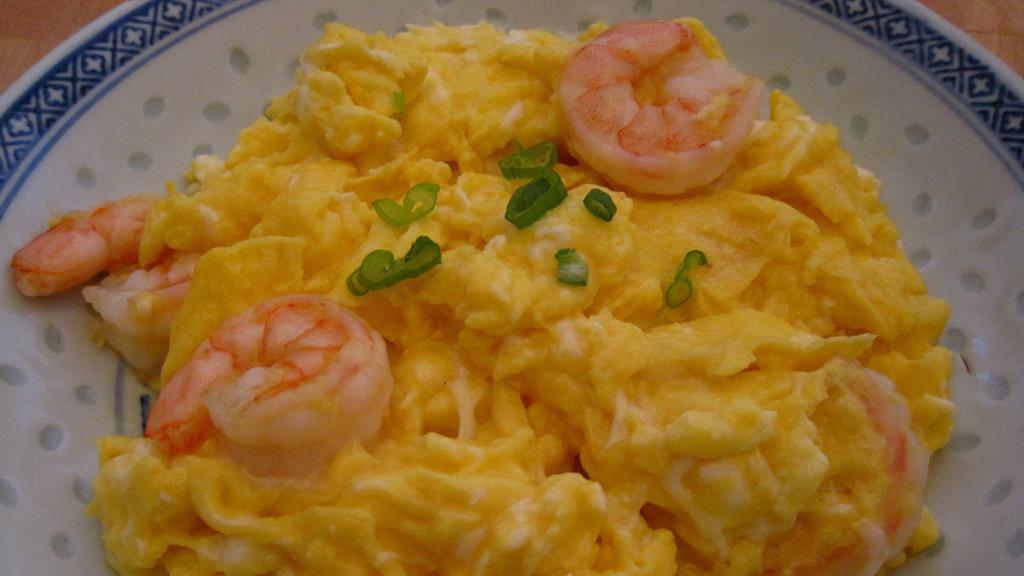 Shrimp With Scrambled Eggs · shrimp scrambled with fluffy eggs and onions.