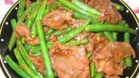 Sautéed Beef With String Beans · 