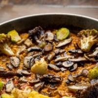 Paella Vegetarina · bomba rice simmered with vegetables