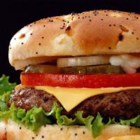 Cheeseburger · Serve with mayonnaise, ketchup, lettuce, tomatoes, fry onion.