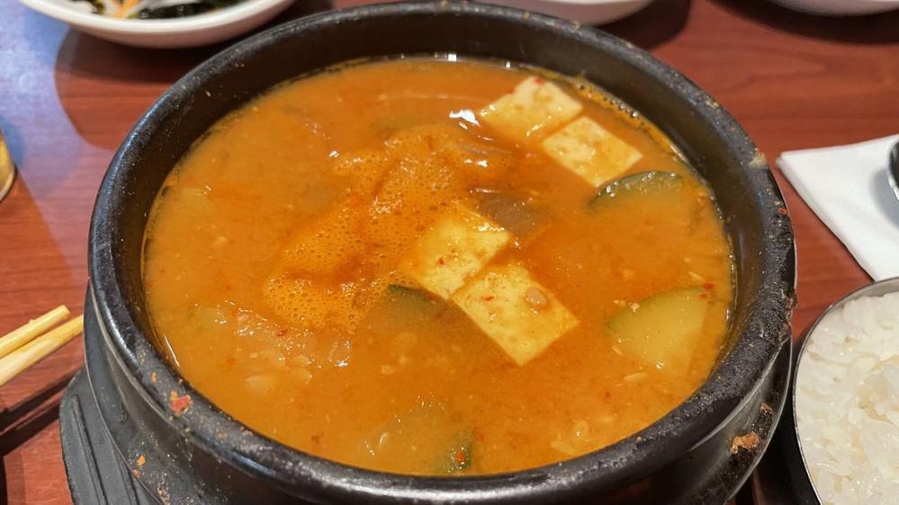 Daenjang Jigae · Bean paste soup with beef and vegetable.