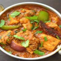 Chicken Kadai · GLUTEN FREE - A delicious, spicy & flavorful dish made with chicken, onions, tomatoes, & fre...