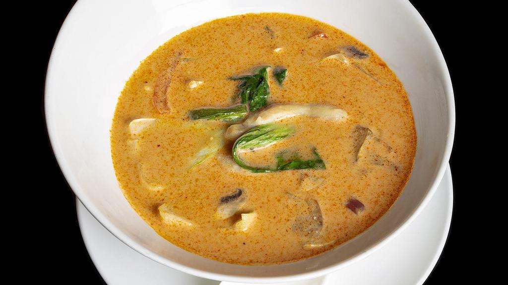 Tom Yum Soup · Spicy. Sour & spicy soup with lemongrass, mushroom, pepper & Chinese vegetable.