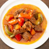 Kaldereta · (beef stew with tomato sauce, liver spread & vegetables)