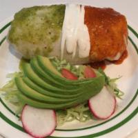 Camaron · Filled with rice beans and mozzarella cheese served with salad sour cream and cheese. (relle...