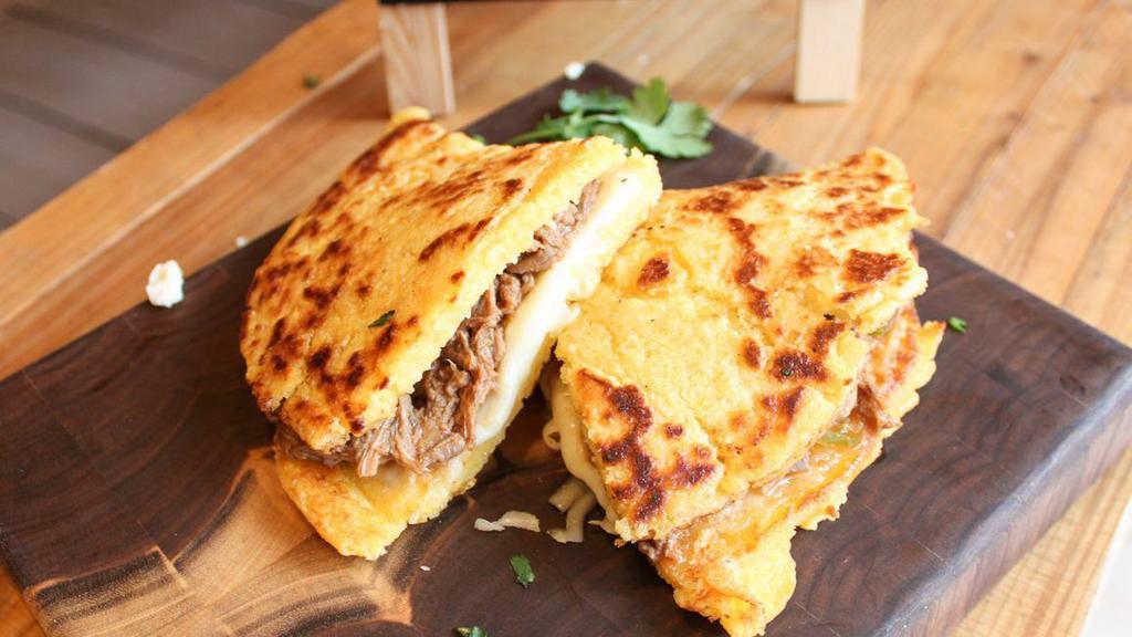 Pulled Beef & Cheese · 
