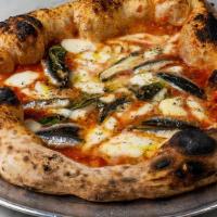 Napoletana · Tomato sauce Slow Food (san Marzano DOP eccellenze nolane), mozzarella (fiordilatte di agero...