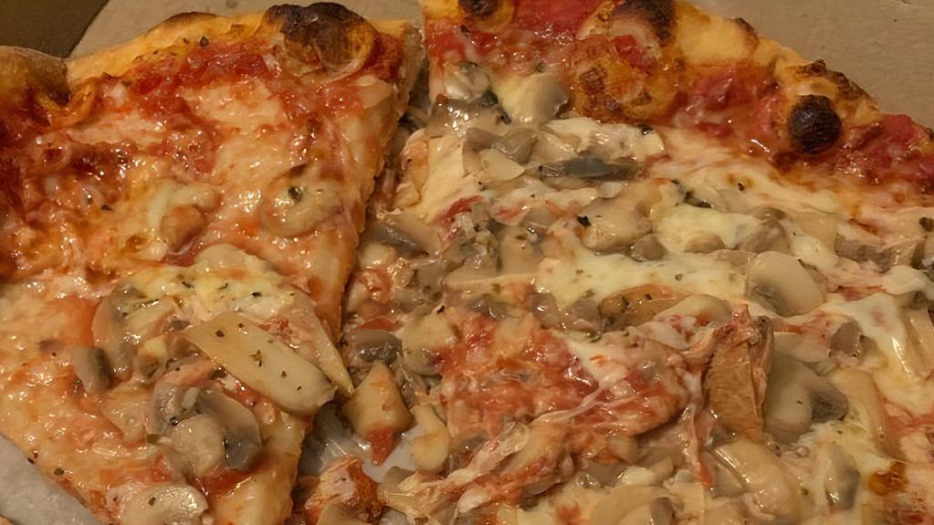 Mushrooms Pizza (16