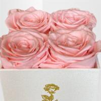 The Bonnie Preserved 4 Rose Box - Pink  · Placed in a Beautiful Gift Bag!!


Preserved 4 Rose Box - The Bonnie - Lemonade Pink- White ...