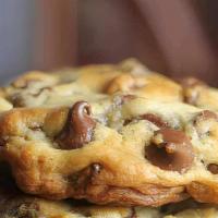 Daily Made Large Chocolate Chip Cookies  · What makes this the best chocolate chip cookie ? Crispy edges, chewy centers, and classic co...