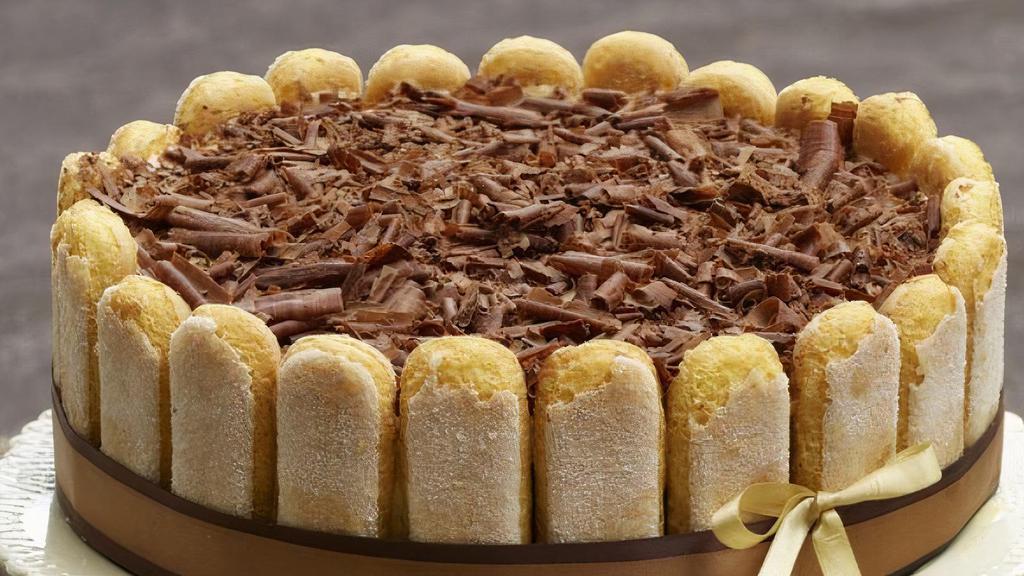 Fresh 8' Whole Lady Finger Tiramisu For 6 To 8 People · A creamy dessert of espresso-soaked ladyfingers surrounded by lightly sweetened whipped cream and a rich mascarpone, tiramisù relies heavily on the quality of its ingredients.