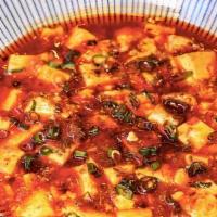 Mapo Tofu 麻婆豆腐 · ingredients：tofu, garlic, scallion, chili oil, Szechuan pepper oil