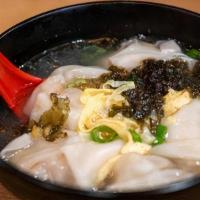 Shrimp &Pork Wonton Soup 虾仁馄饨汤 · Ingredients: shrimp, pork, sesame oi, scallion, flour, egg