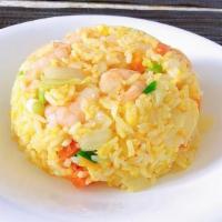 Fried Rice W. Shrimp 虾仁炒饭 · 