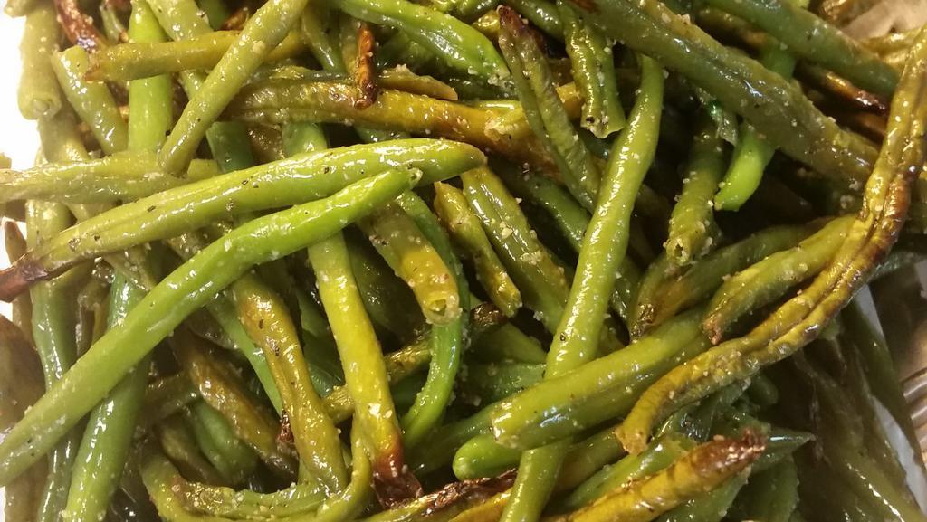 Sautéed String Beans · String beans sautéed with garlic and olive oil on the side or in 1/2 lb container.