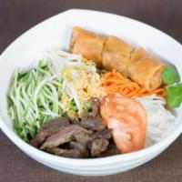 Vb 1. Grilled Pork And Egg Roll Vermicelli Bow · Served with fish sauce and mixed vegetables. 돼지고기 석쇠구이+ 에그롤+ 버미셀리 국수.