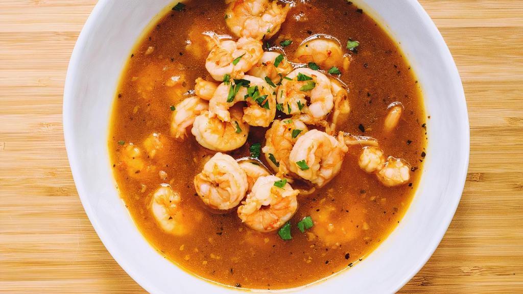 Shrimp With Garlic Sauce · Fresh garlic, salt, pepper, peruvian red pepper, white wine, and tomato sauce marry in this classic Cuban dish.