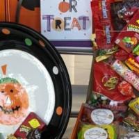 Halloween Box - Trick Or Treat · Five bag, each contains ten pieces including Sour Patch Kids, mini gummy bears, Swedish Fish...