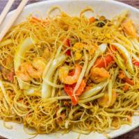 Singapore Style Rice Noodles(Spicy) 星洲炒米 · with Pork Shrimp and Vegetables.