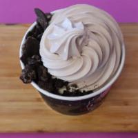 Cookies & Cream Frozen Yogurt-12Oz · Low-Fat, Contains Wheat & Soy