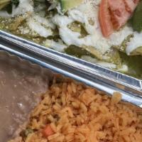 Chilaquiles Verdes / Chilaquiles With Green Sauce · 