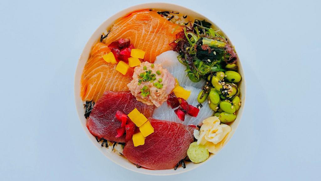Classic Sushi Bowl · 2 pieces each of Tuna, Yellowtail, Salmon, plus Spicy Tuna, Seaweed Salad, Edamame Salad, pickles, wasabi, ginger