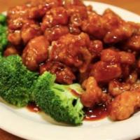 General Tso'S Chicken Combo Platter · China Chef favorite: Spicy.