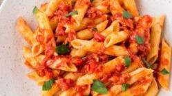 Pasta All Arrabbiata · Pasta with a spicy tomato sauce, garlic, and parsley.