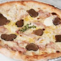 Tartufo Nero E Prosciutto · with Mozzarella di Bufala, Smoked Italian Ham and Black Truffle