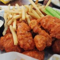 Boneless Hot Wings With French Fries · 
