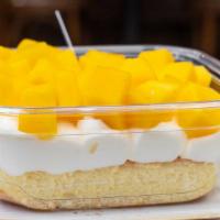 Mango Custard Shortcake / 芒果盒子蛋糕 · One box per order. Mango custard shortcake from Multisweet is a magic custard cake, one cake...