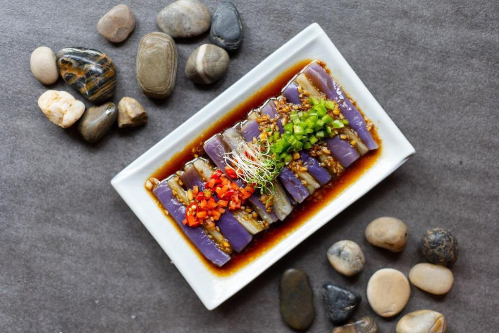 Steamed Eggplant With Pepper Sauce · Spicy pepper sauce