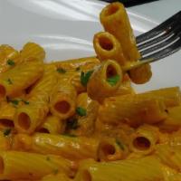 Rigatoni In Vodka Sauce Lunch · Tomato, vodka and cream.