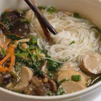 Pho Chay · Vegan pho with tofu, mushrooms, scallions, onions and cilantro