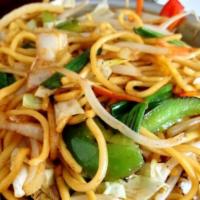 Vegetable Singapore Noodle · Spicy