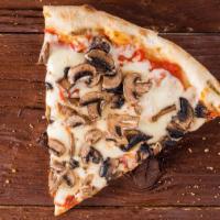 Portobello Mushroom Pizza · Portobello mushrooms and white mushrooms
