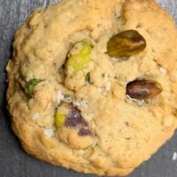 Oatmeal Pistachio Cookie · Homemade oatmeal pistachio cookie