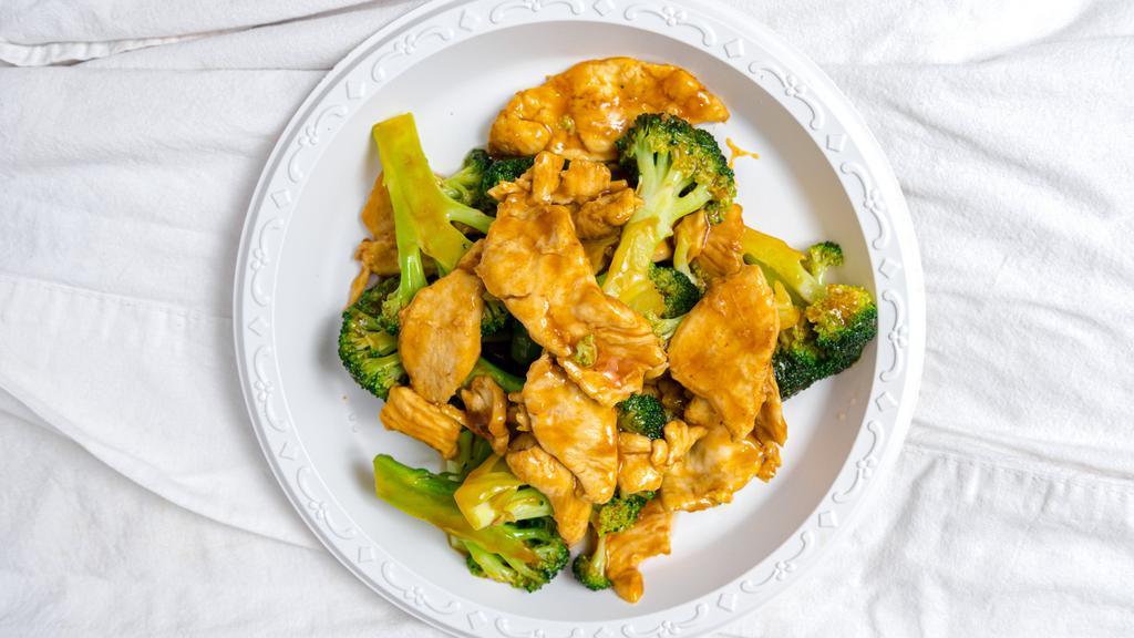  Chicken With Broccoli · 