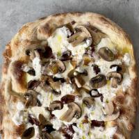 I Funghi  · Fresh mozzarella, steamed mushrooms (fresh made), red onions, olives, burrata filling,  blac...