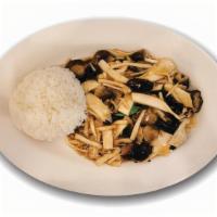모듬 버섯 밥 Assorted Mushroom Rice · Stir-fried Chef's choice of mushrooms with brown sauce.