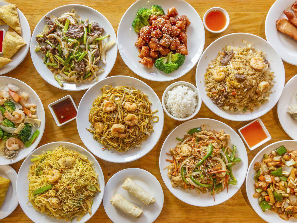 Ministop Chinese Cuisine · Chinese · Chicken · Noodles · Seafood