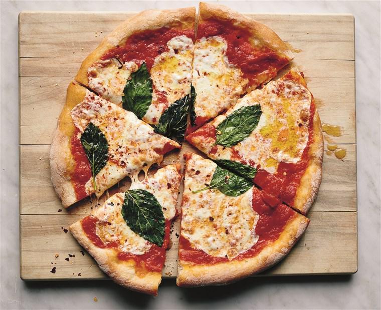 5th Ave Pizzeria · Italian · Pizza · Sandwiches · Salad