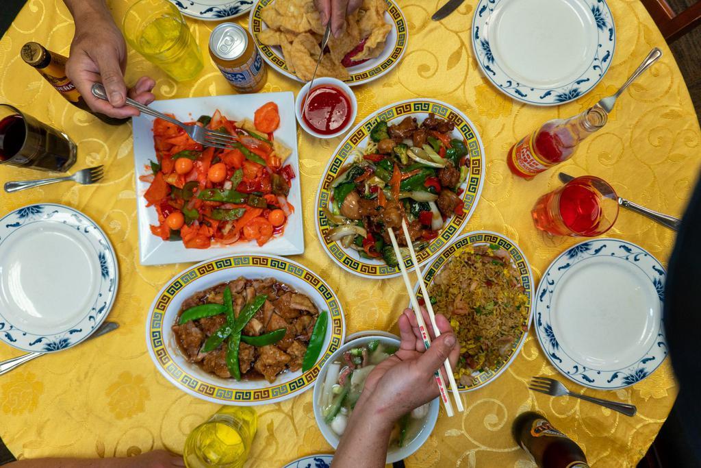 Chifa Du Kang Chinese Peruvian Restaurant · Chinese · Soup · Chicken · Noodles