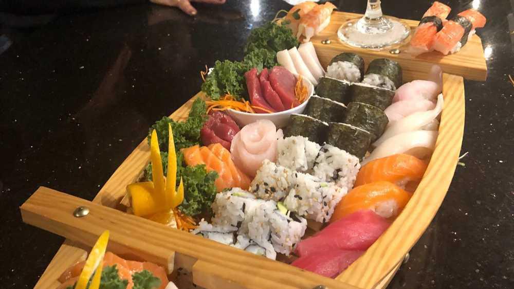SriThai Thai Kitchen & Sushi Bar · Japanese · Salad · Sushi · Thai