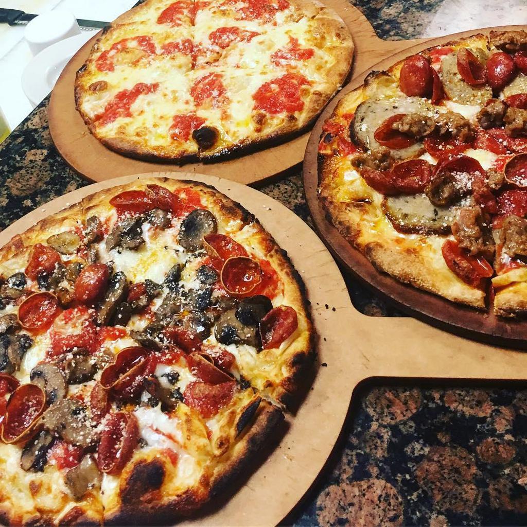 Sicilian Oven · Italian · Pizza · Salad