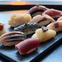 Chef Choice Nigiri Sushi (6Pcs) · 
