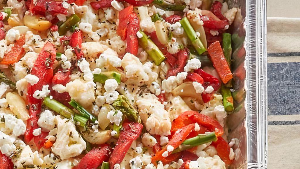 Skinny Scrambler Platter · Scrambled egg whites filled with asparagus, roasted red peppers and roasted garlic cloves. Topped with goat cheese, fresh herbs and green onions. (190 cal/serving) Serves 10.
