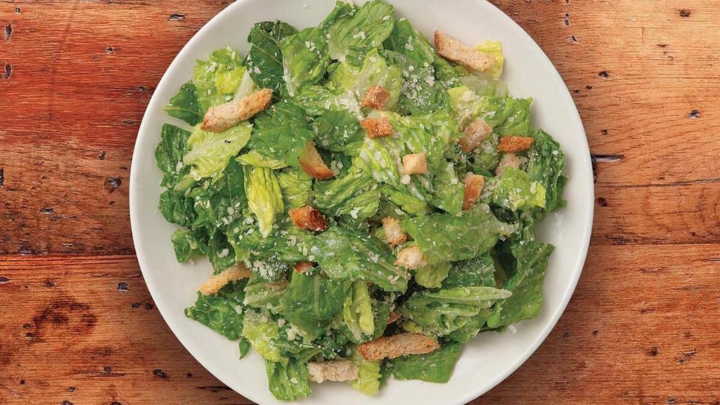 Classic Caesar Salade · Crisp romaine, house-made croutons, fresh shredded Parmesan and our original Caesar dressing.
