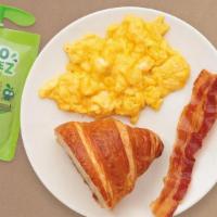 Kids Scrambled Eggs With Bacon · Served with your choice of Horizon milk or Honest Kid's Apple Juice.