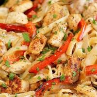 Chicken Alfredo · Chicken Alfredo Pasta